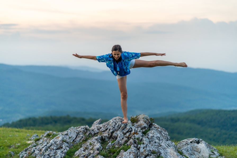 Evelina-Rustem-yoga