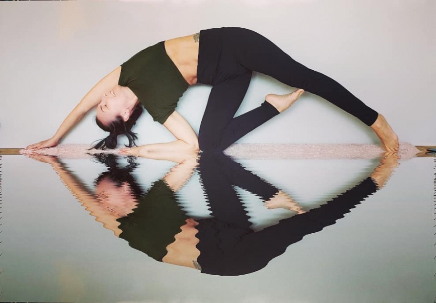 Cristina-Tomescu-instructor-yoga