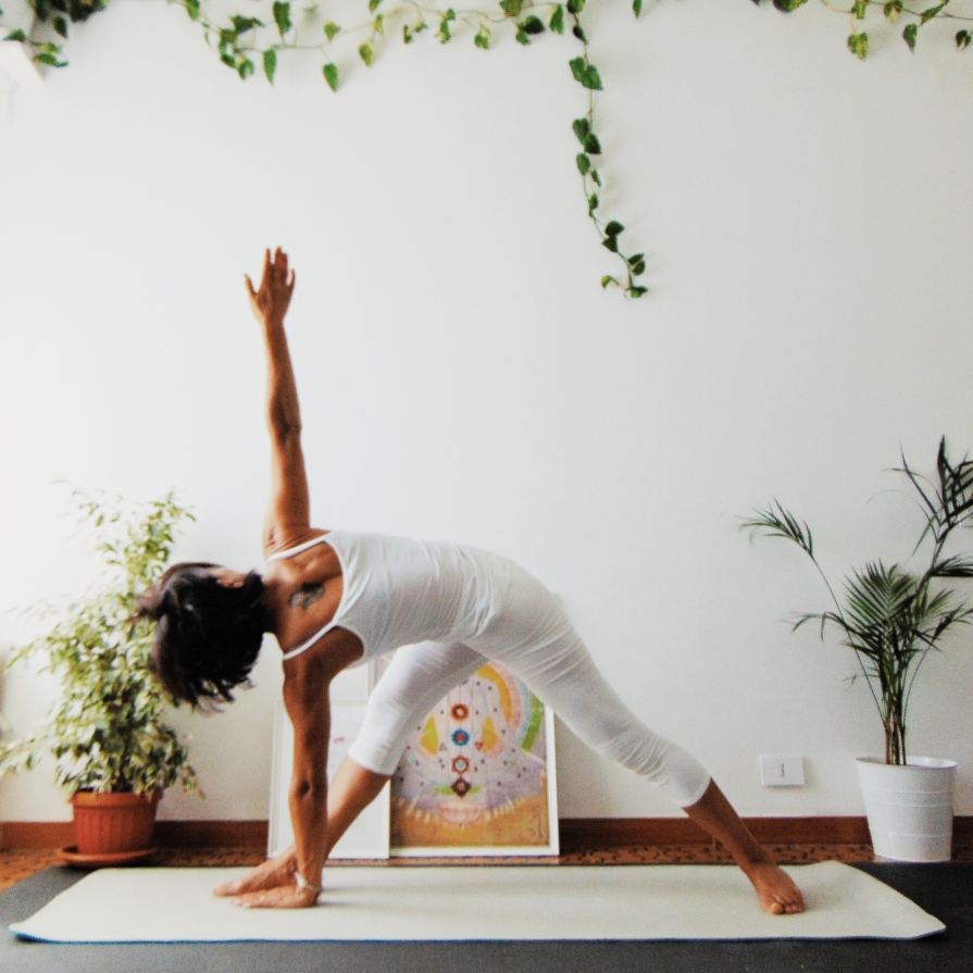 Mihaela-Matei-instructor-Yoga