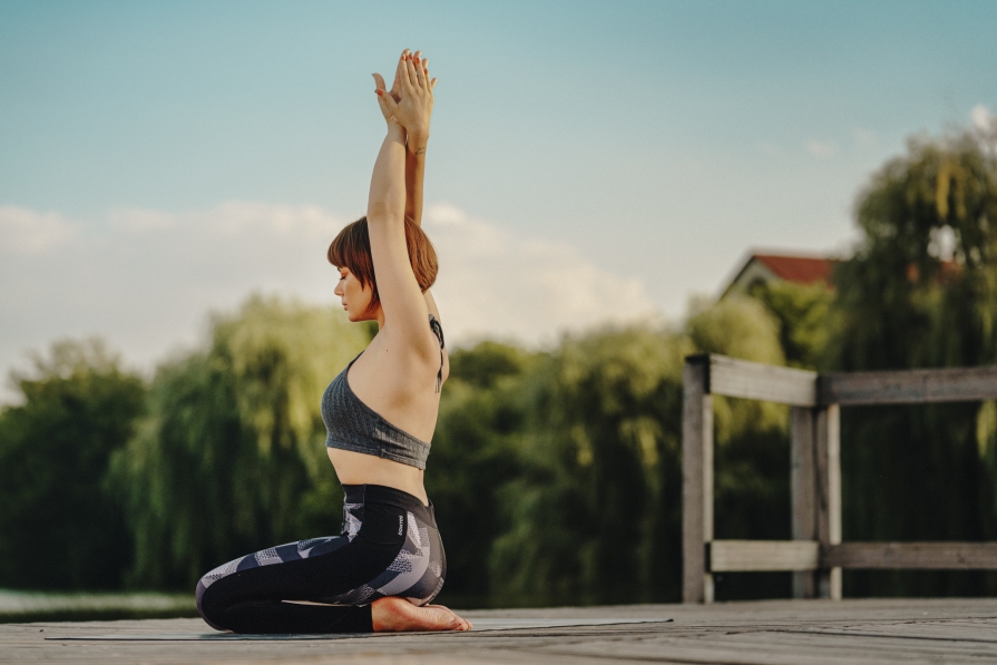 alexandra-constantin-instructor-yoga