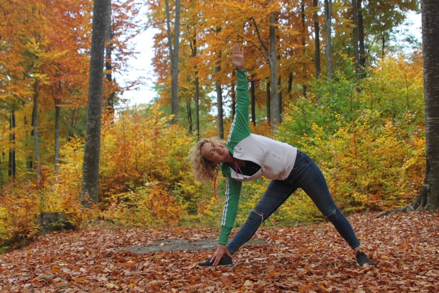 Liliana-Ionescu-instructor-yoga