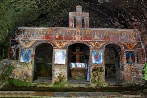 Manastirea-Corbii-Piatră 