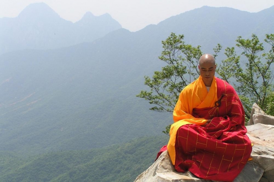 10 trucuri de la călugării Shaolin pentru tinerețe fără bătrânețe 10 trucuri de la călugării Shaolin pentru tinerețe fără bătrânețe