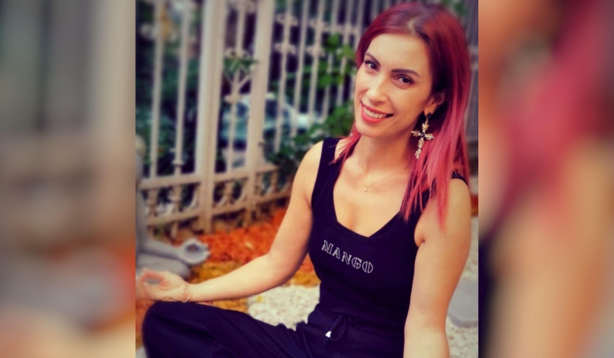 Ana Savovici: „Yoga pentru mine înseamnă pasiune, stare de bine, dăruire.” Ana-Savovici-instructor-yoga