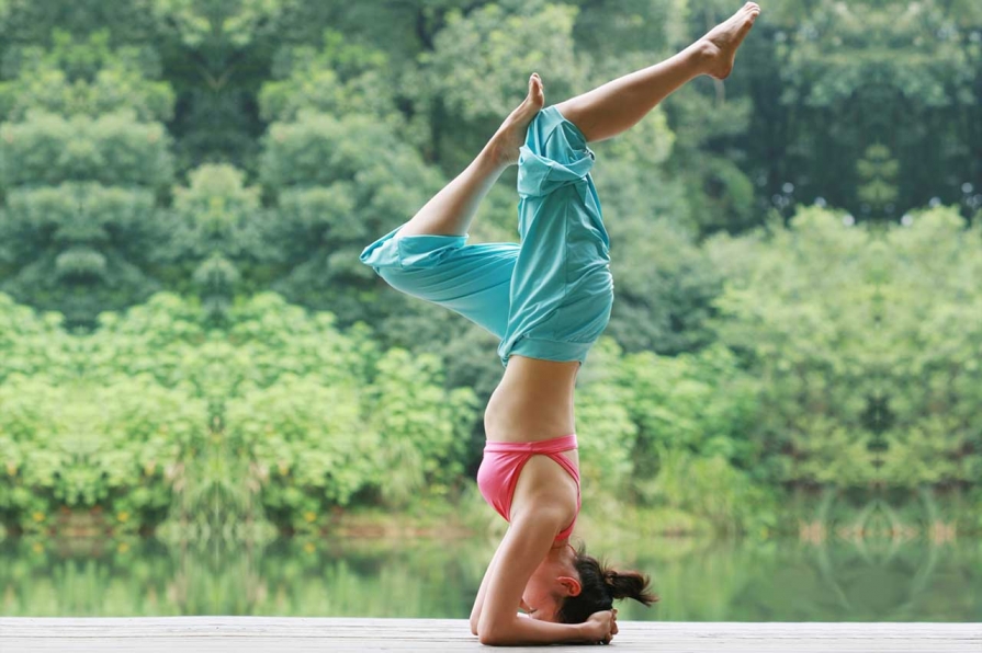 Cum eviti riscul de a te rani cand faci yoga Cum eviti riscul de a te rani cand faci yoga