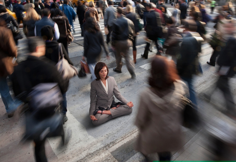 Cum sa practici meditatia in public Cum sa practici meditatia in public