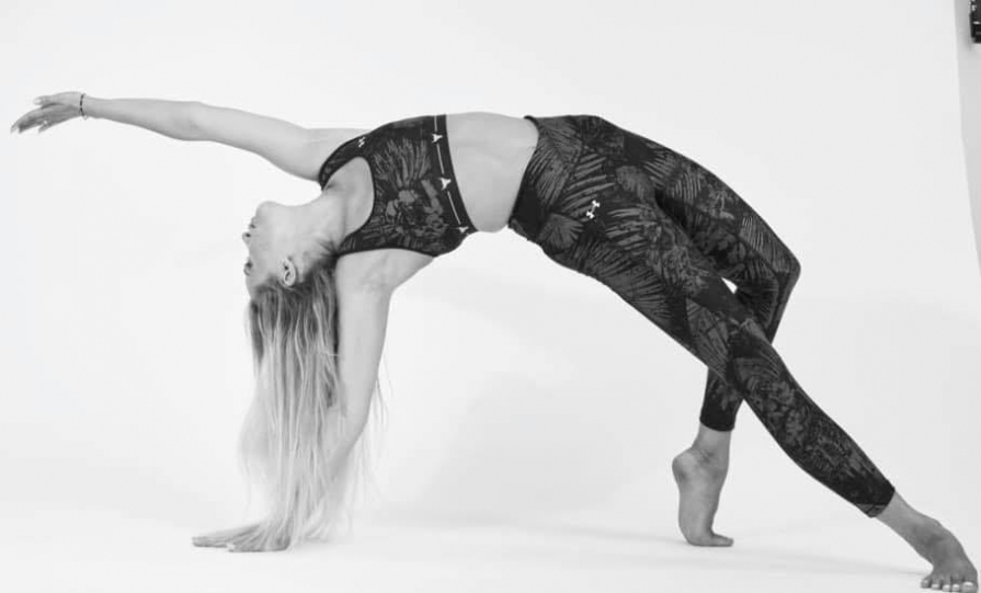 Felicia Căruntu: „Toți suntem la fel, nediferențiați.” femeie-asana