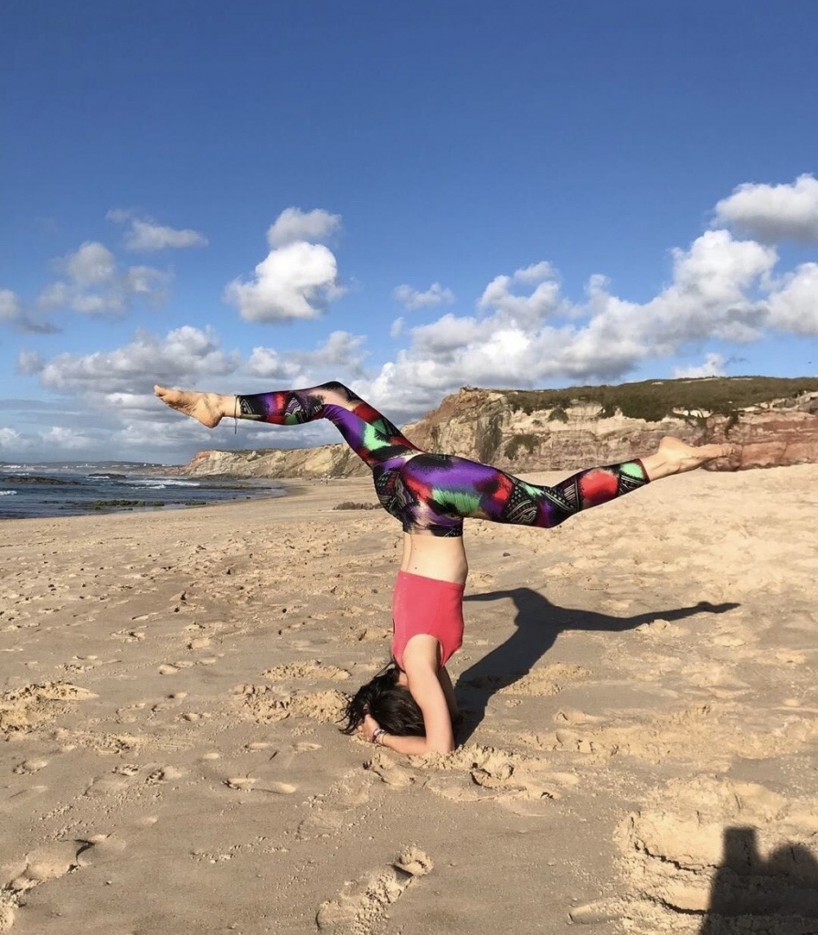 Interviu Ana Balmez: “Yoga imbunatateste considerabil comportamentul oamenilor” Interviu Ana Balmez: “Yoga imbunatateste considerabil comportamentul oamenilor”