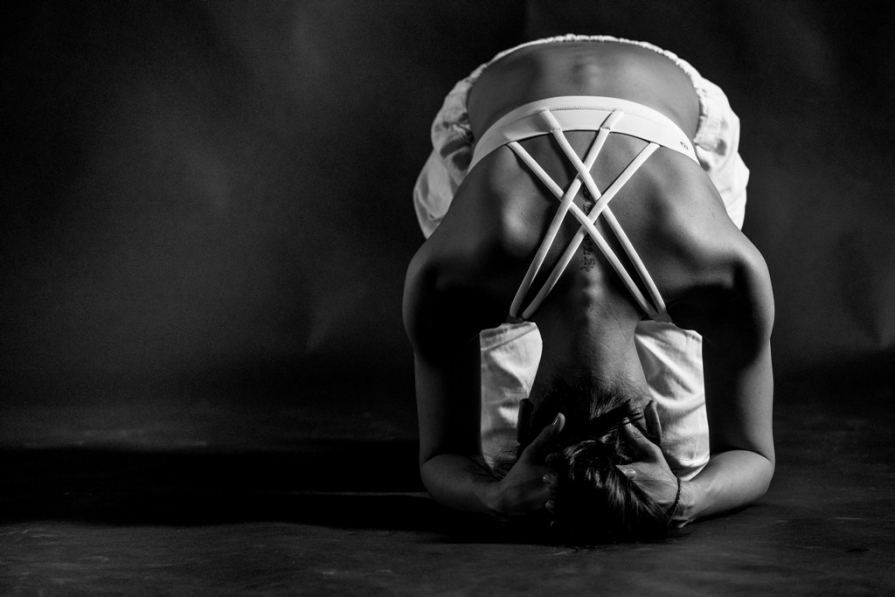 Interviu Ionela Patrascu: “Cu fiecare pas facut, yoga ma invata sa ma iubesc mai mult” Interviu Ionela Patrascu: “Cu fiecare pas facut, yoga ma invata sa ma iubesc mai mult”