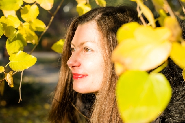 Interviu Monica Tudora: “Sa practic yoga e ca si cum m-as lasa iubita de cineva” Interviu Monica Tudora: “Sa practic yoga e ca si cum m-as lasa iubita de cineva”
