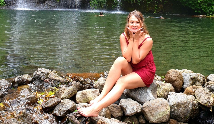 Ioana Georgescu: „Yoga pentru mine este liniște.” Ioana-Georgescu-instructor-yoga