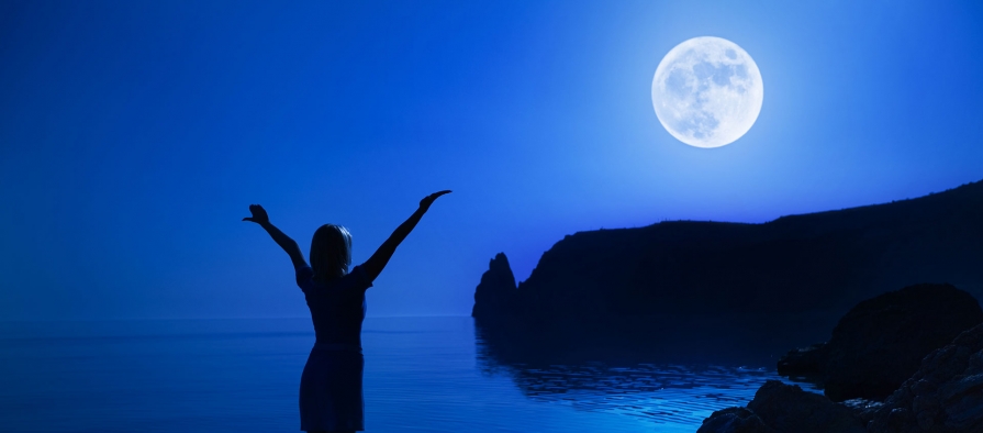 Lună plină în Berbec – 1 octombrie femiei-luna-plina