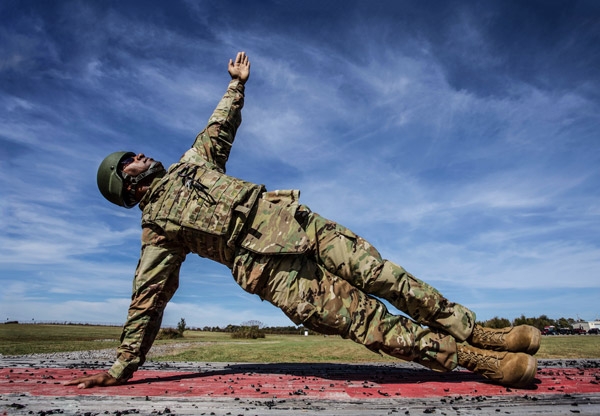 Militarii ruși și practica yoga militar-rus