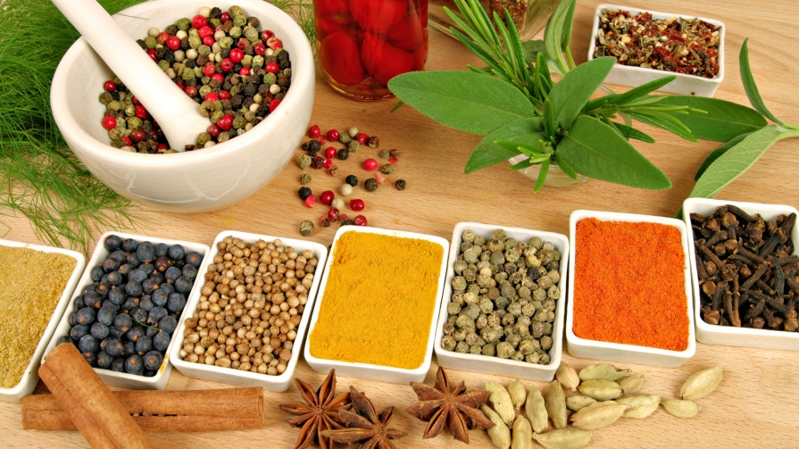 Mixtura de condimente intens detoxifianta si anticancerigena Mixtura de condimente intens detoxifianta si anticancerigena