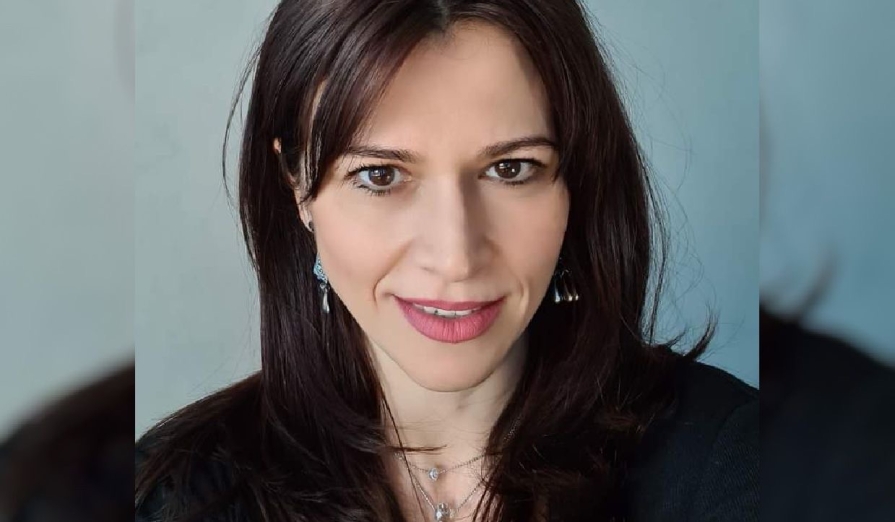 Nicoleta Papuc: „Yoga e știința stării de bine.” Nicoleta-papuc-instructor-yoga