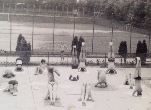 Practica Yoga în timpul regimului comunist imagine-yoga-regimul-comunist