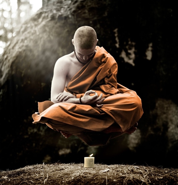 Puterile oculte in practica Yoga yoghin-levitatie