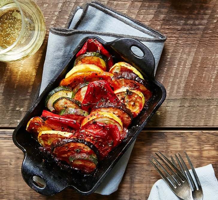 Ratatouille, reteta celebra, apetisanta, sanatoasa si usor de preparat Ratatouille, reteta celebra, apetisanta, sanatoasa si usor de preparat