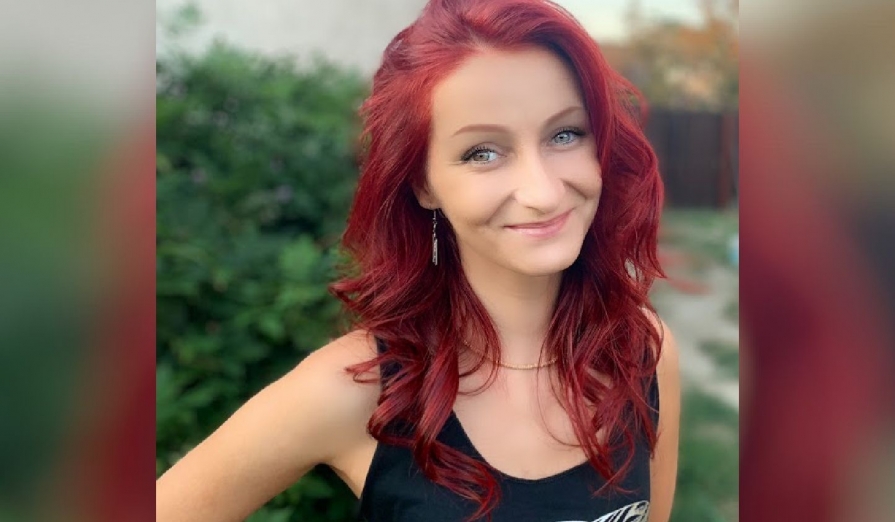 Renata Coznici: „Yoga pentru mine reprezintă un proces de dezvoltare și de autocunoaștere” Renata-Coznici-instructor-yoga