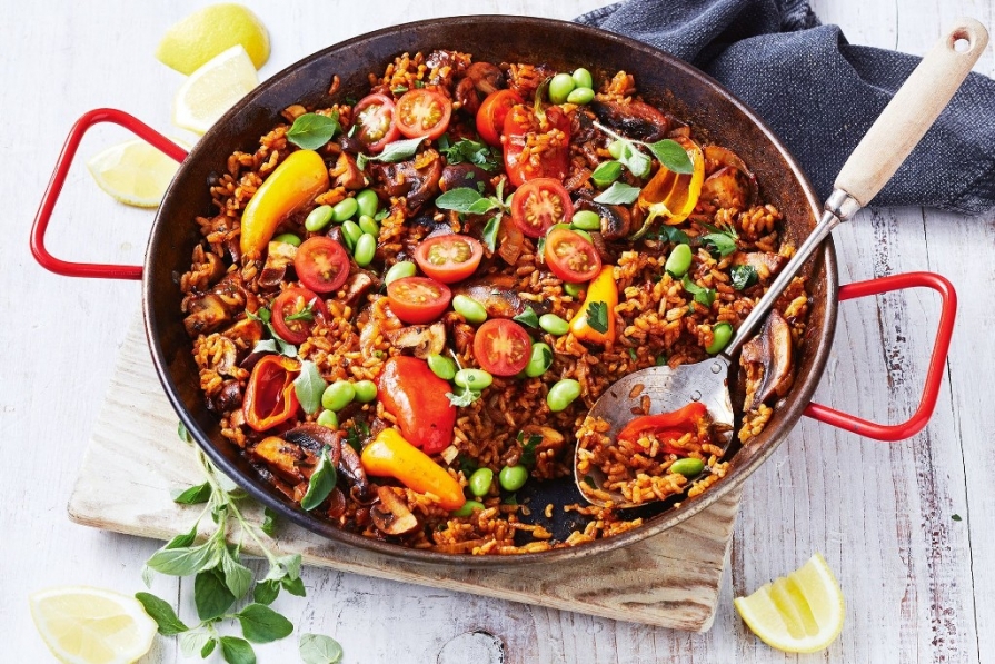 Reteta de paella mediteraneana vegana Reteta de paella mediteraneana vegana