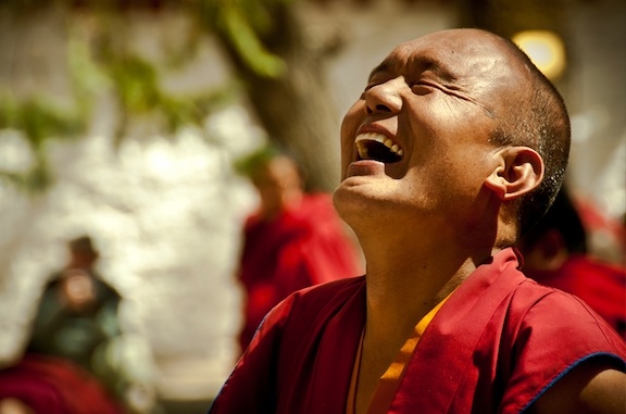 Suferinta poate fi depasita cu ajutorul invataturilor lui Buddha Suferinta poate fi depasita cu ajutorul invataturilor lui Buddha