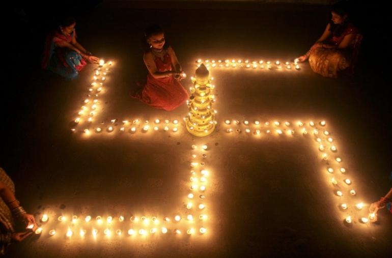 Svastica in hinduism – ce simbolizeaza Svastica in hinduism – ce simbolizeaza