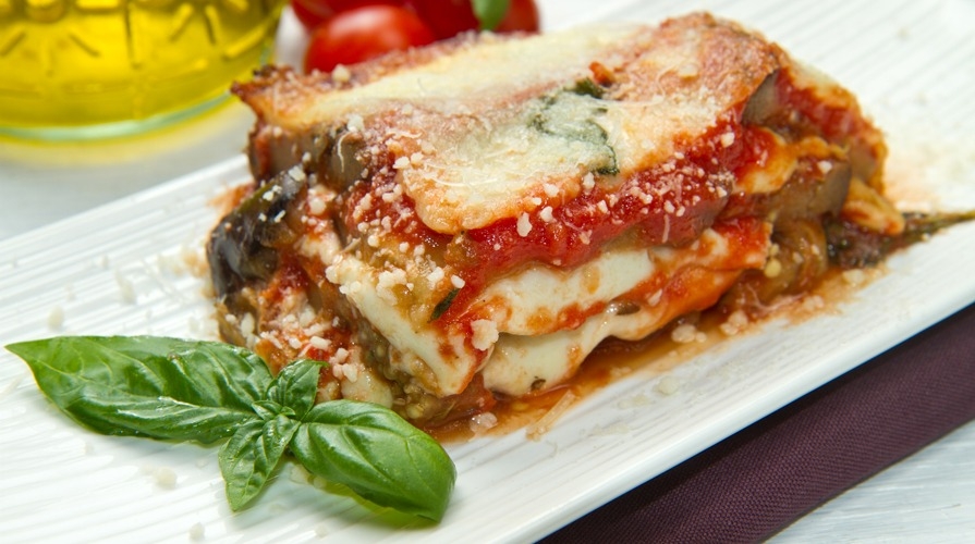 Vinetele-Parmigiana-Retetă-vegană Vinetele-Parmigiana-Retetă-vegană