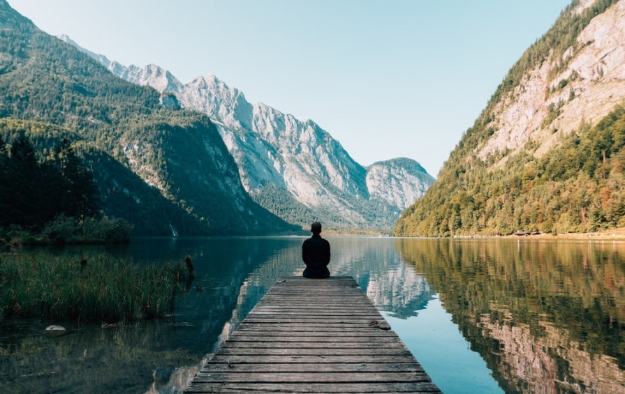 Yoghinii contemporani nu mai practică esența yoga. Partea I meditatie-yoghin-liniste