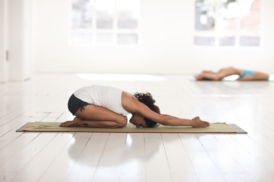 Secvență 9 asane pentru practica zilnică yoga-asana