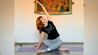 Alexandra-Chiriță-yoga