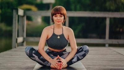 Alexandra Constantin: „Yoga mi-a readus puterea personală.”
