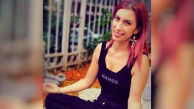 Ana-Savovici-instructor-yoga