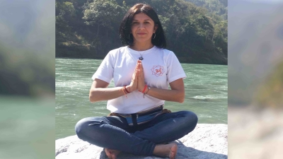 Carmen-Magdalena-Sascău-instructor yoga