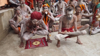 Ce ne pot învăța yoghinii ascetici despre puterea voinței. yoghini-asceti