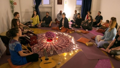 grup-lumanari-yoga