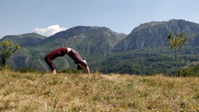 Interviu Alice Ioana Popescu: „Yoga promoveaza competitia cu tine insuti”