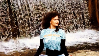 Interviu Stefania Frigioiu: “Yoga reprezinta sansa la o viata implinita”