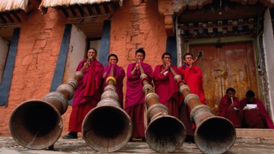 Levitatia acustica, secretul calugarilor tibetani