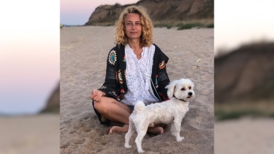 Liliana Ionescu: „Mă gândesc la yoga ca la o bunică înțeleaptă, blândă și iubitoare.” Liliana-Ionescu-instructor-yoga