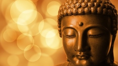 Primii Buddha care au pus bazele religiei budiste – a treia parte buddha-statuie
