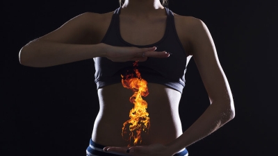 Remedii ayurvedice pentru sindromul premenstrual femeie-foc- abdomen