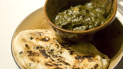 Reteta indiana: Saag cu spanac si varza Kale