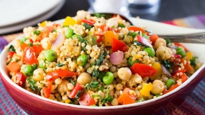 Reteta marocana condimentata de couscous cu legume