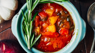 Reteta vegana: tocana de dovleac cu mar