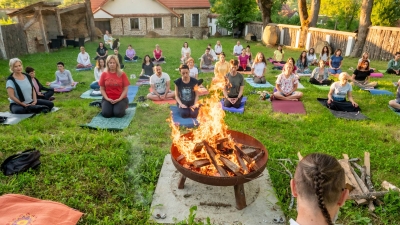 Retreat seva hatha yoga2024