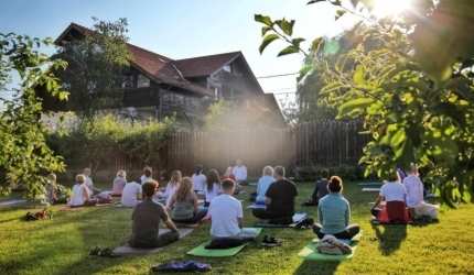 Retreat de practică intensivă Gherdeal,