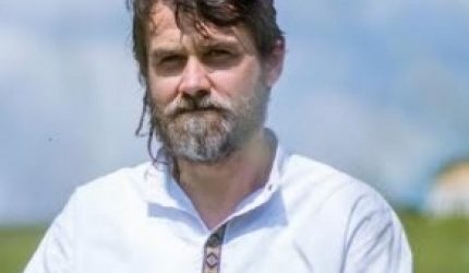 Yoga Realitatii Imediate cu Val Voicu