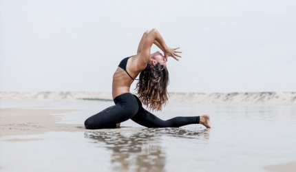 6 asane pentru eliberarea emotiilor dificile