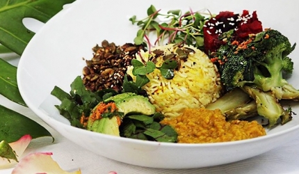 Bucatarul ayurvedic: reteta de orez salbatic, cu toate cele sase gusturi