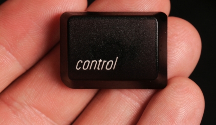 Cum afli daca esti dependent de control si ce poti face in acest sens